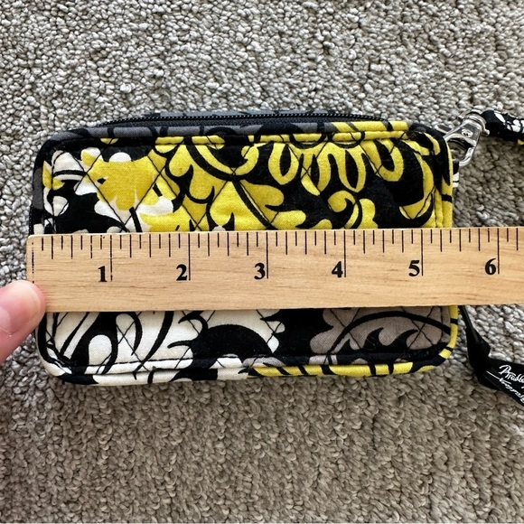 VERA BRADLEY— Smartphone Wristlet Wallet Baroque - Picture 2 of 7